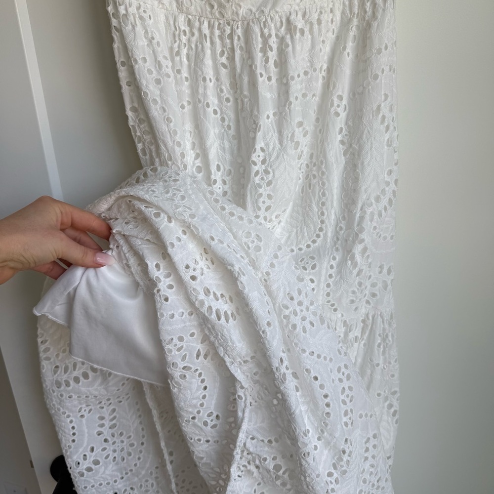 SENI & CADE' Off-The-Shoulder Eyelet Maxi Dress -Size Medium - Picture 5 of 12